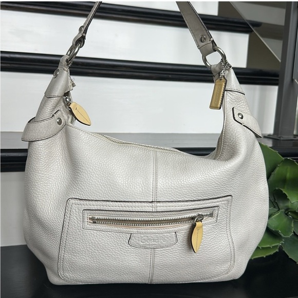 Coach Shoulder Bag  Coach Hobo Bag  Coach Handbag